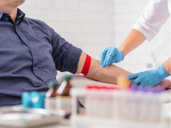 Visite specialistiche e prevenzione dei tumori del sangue: il valore della diagnosi precoce