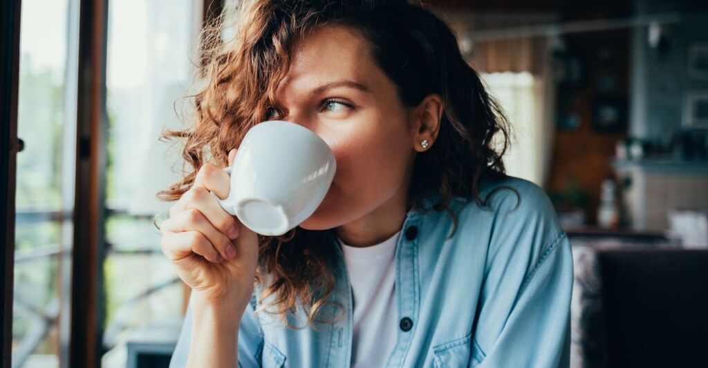 Stimolazione eccessiva con farmaci contro l’influenza o per l’asma: i rischi nell'uso del caffè
