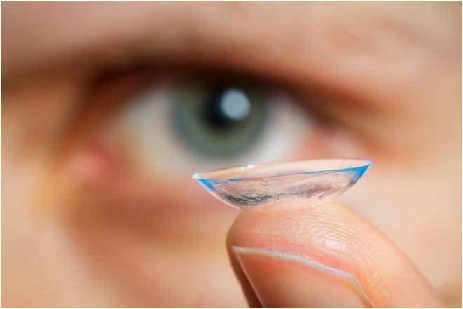 Prevenzione delle infezioni oculari: il ruolo cruciale delle lenti a contatto