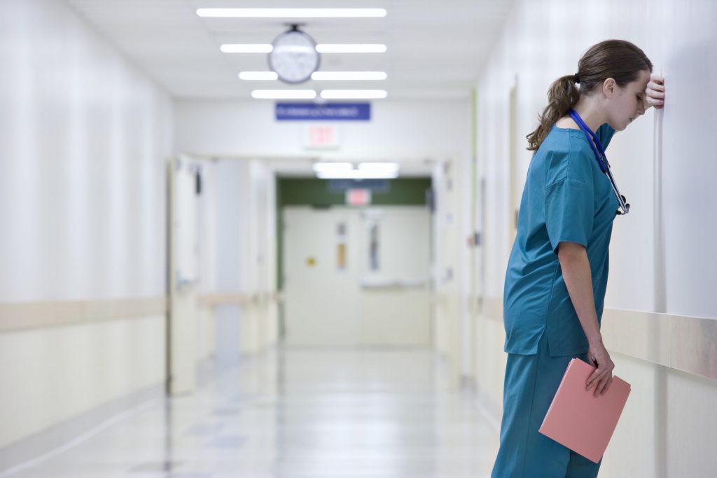Rispondere senza violenza: tecniche per evitare lo scontro durante l'esplodere delle aggressioni nelle corsie